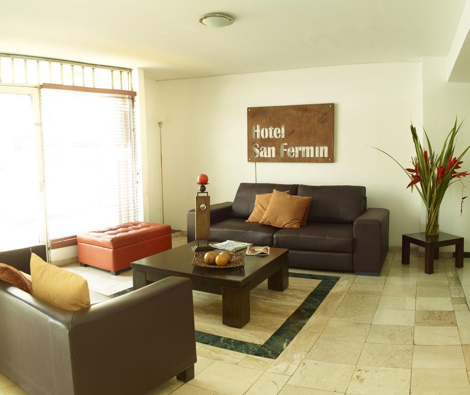 Hotel San Fermin Pereira Exterior photo